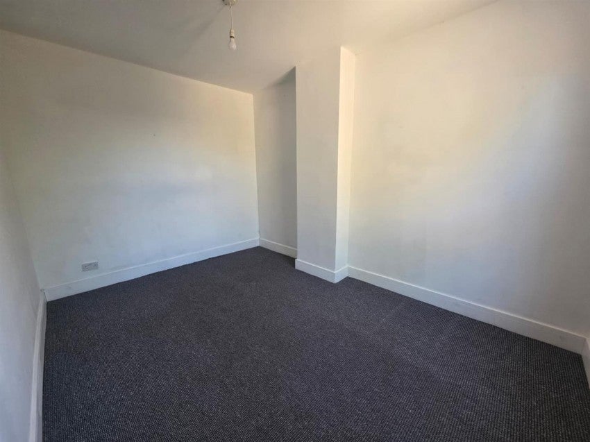 Flat Willingham Street in Grimsby