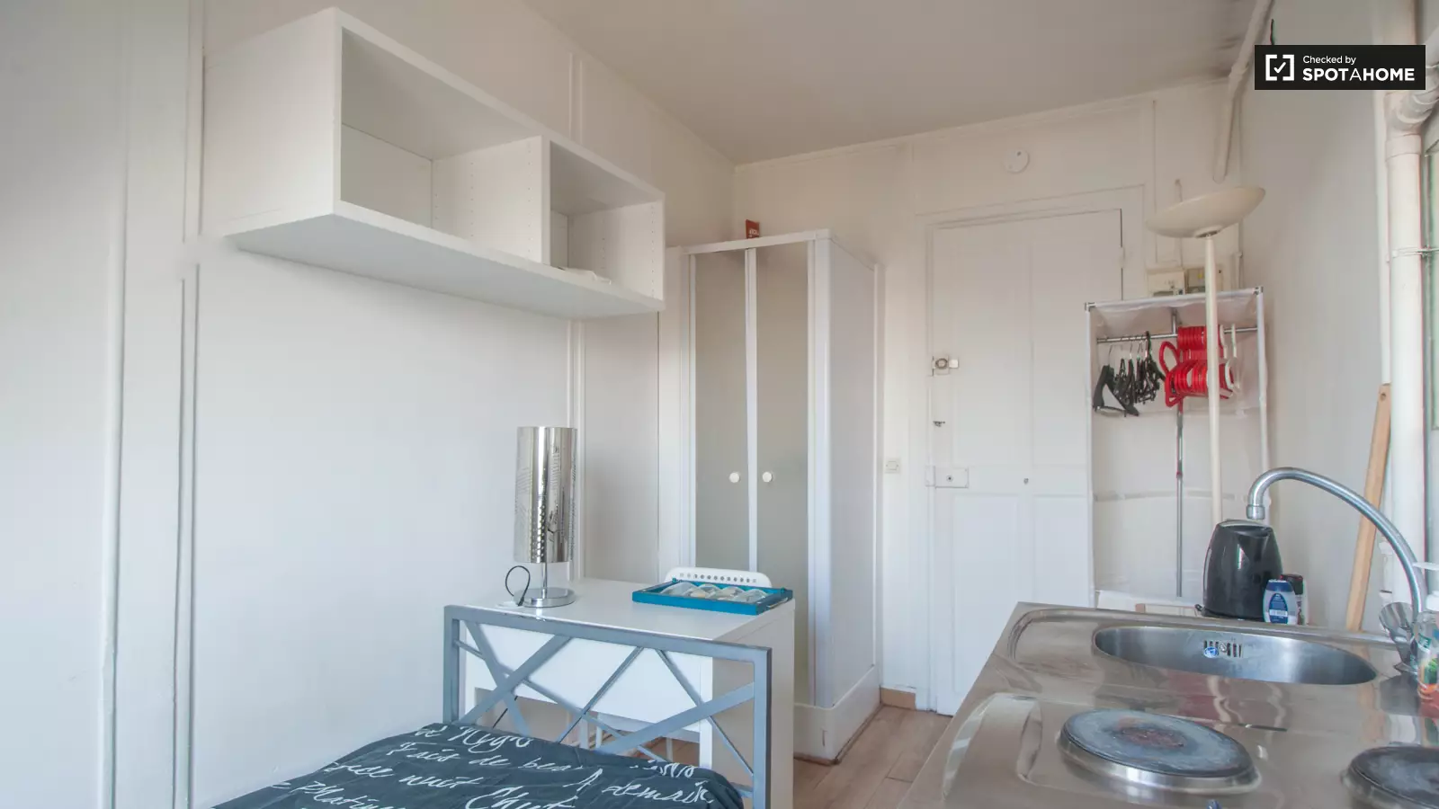 Flat Rue de Vaugirard in Paris