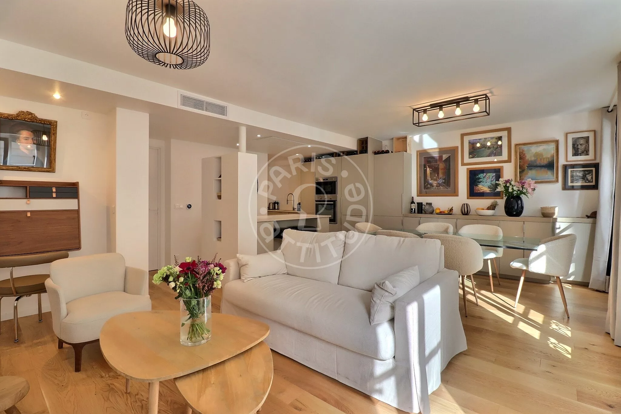 Flat Rue Toullier in Paris