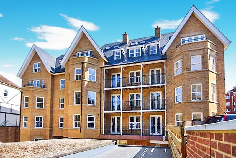 Flat Knyveton Road in Bournemouth