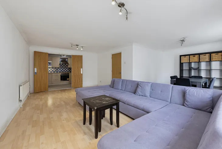Flat Spert Street in Greater London