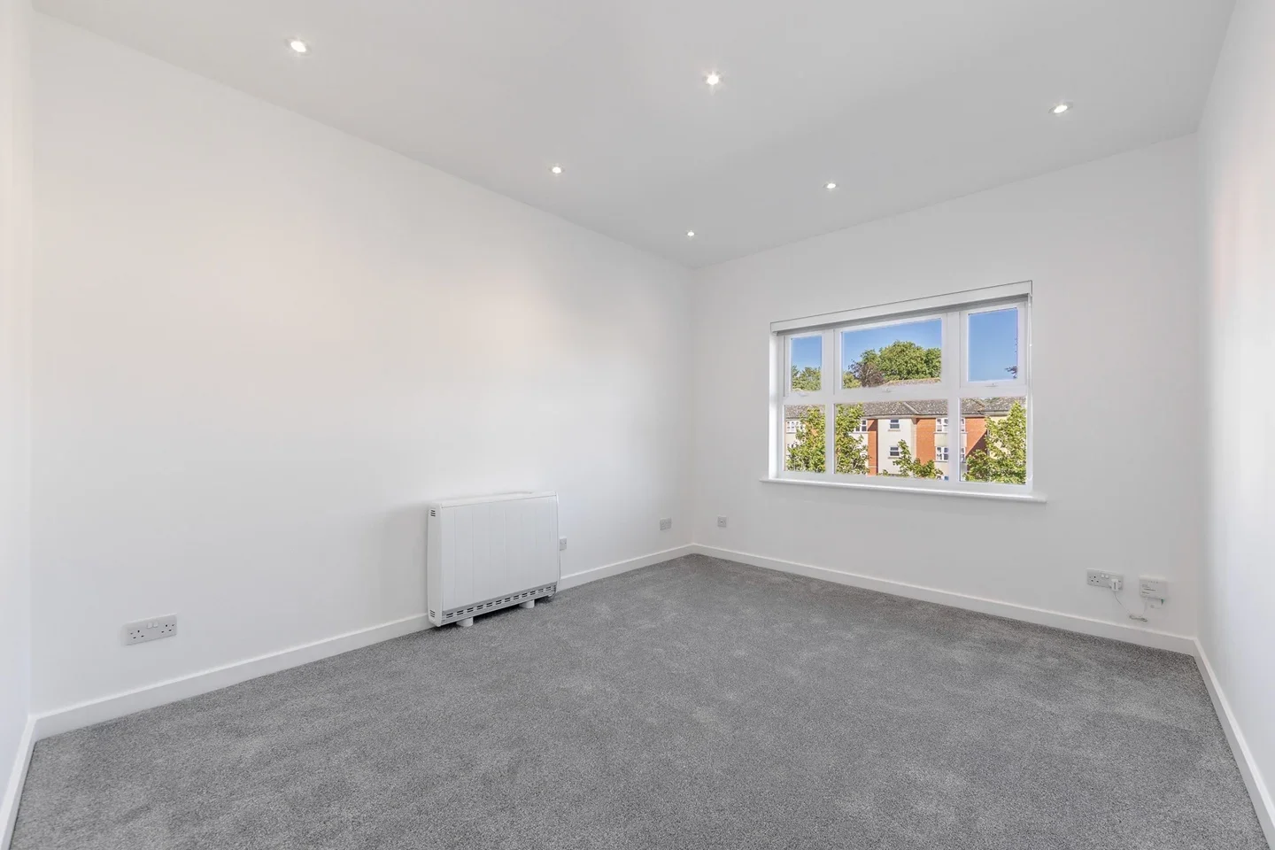 Flat Stapleford Close in Chelmsford