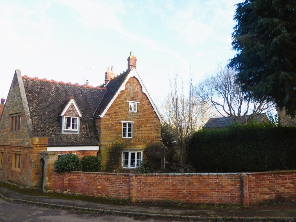 House Morton Road in Eydon