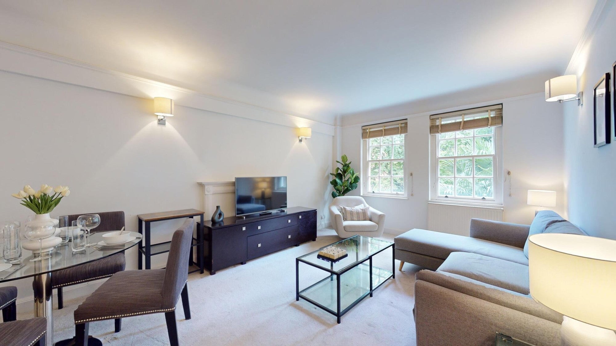Flat Fulham Road in Greater London