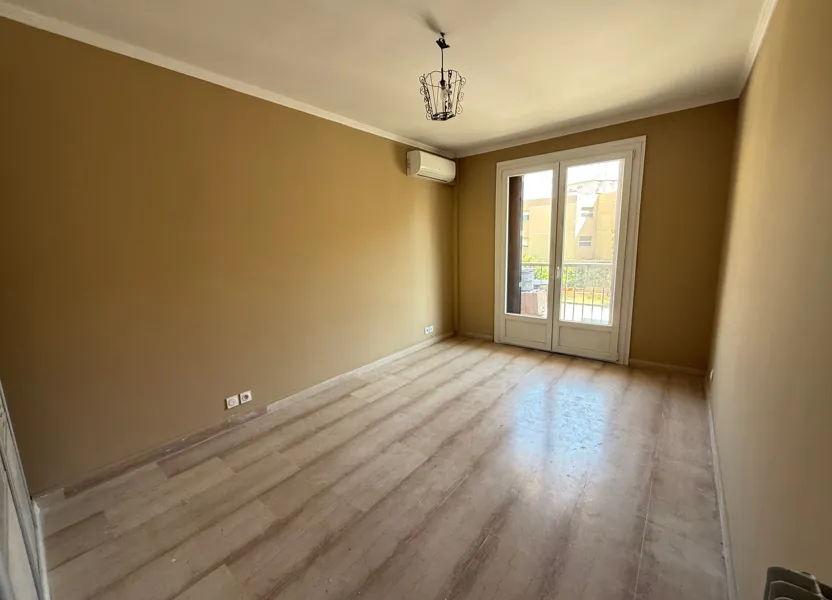 Appartement Avenue de Nice à Cagnes-sur-Mer