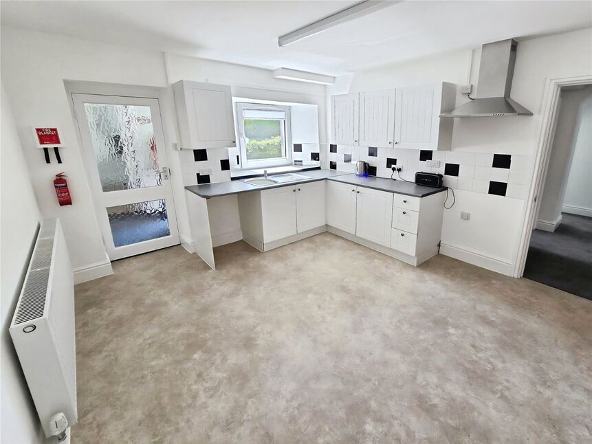 Flat Basset Street in Camborne