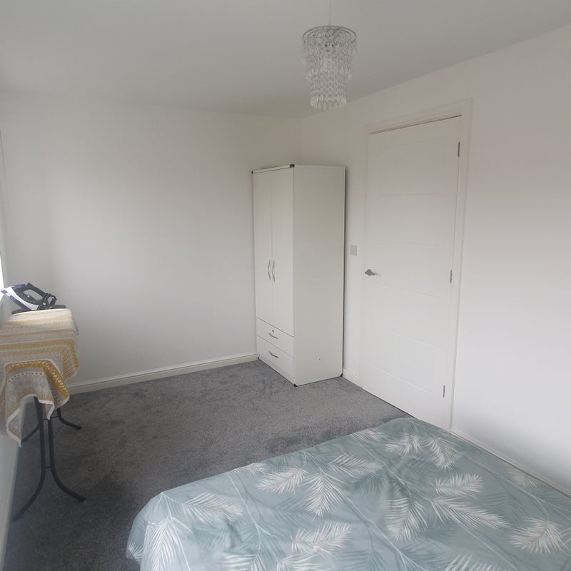 Room Spittal Hardwick Lane in Wakefield