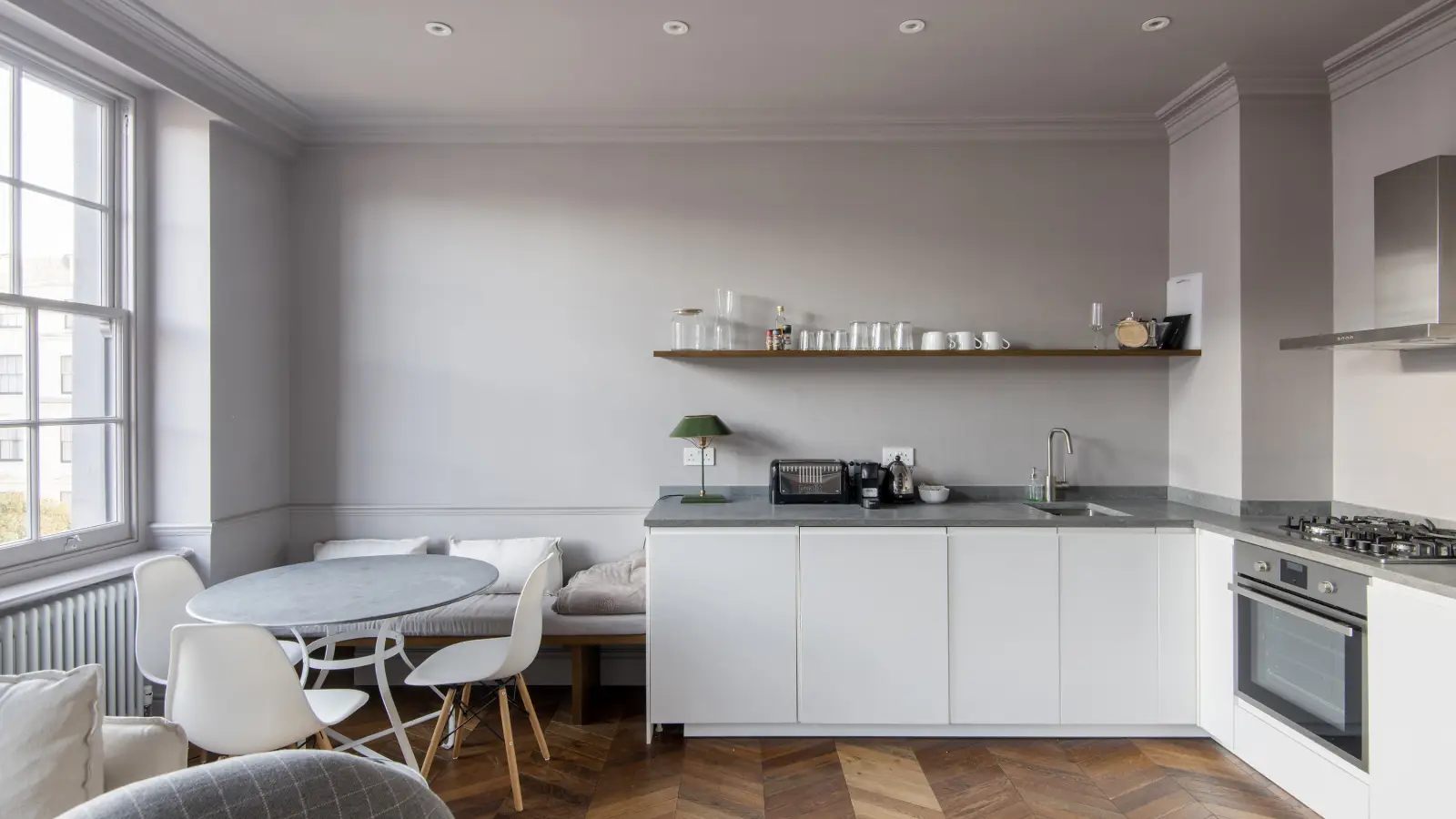 Flat Cleveland Square in City of Westminster