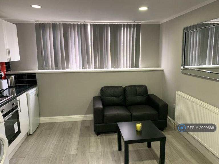 Flat Claremont in Bradford