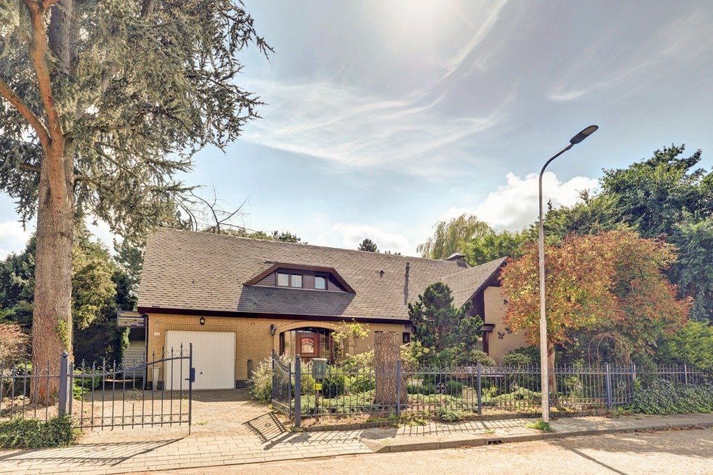 Huis Hertog Janlaan 25 in Sprundel