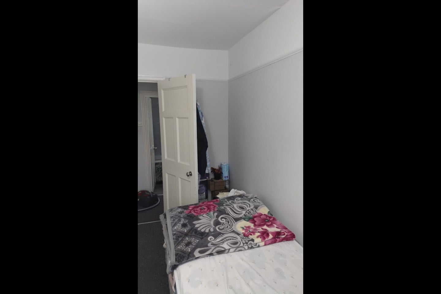 Room Bucklow Avenue in Manchester