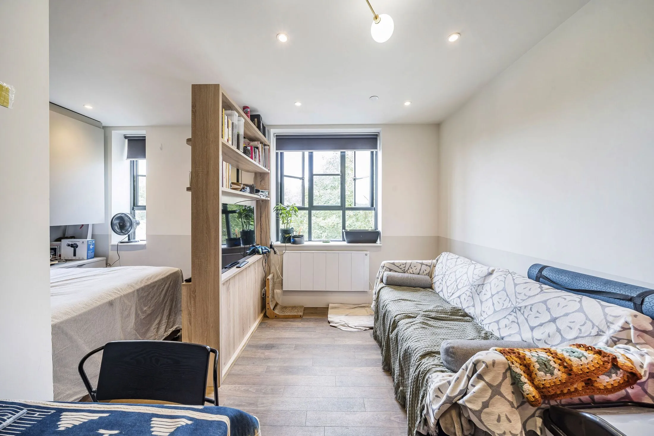 Flat Shakespeare Road in Greater London