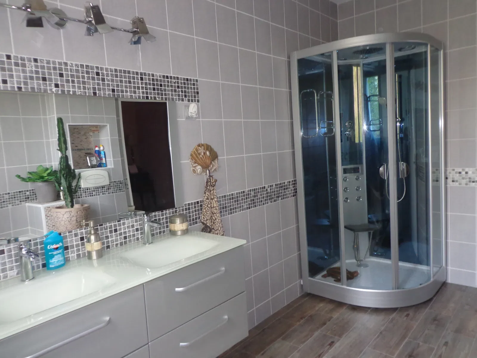 Chambre D 927 à Méru