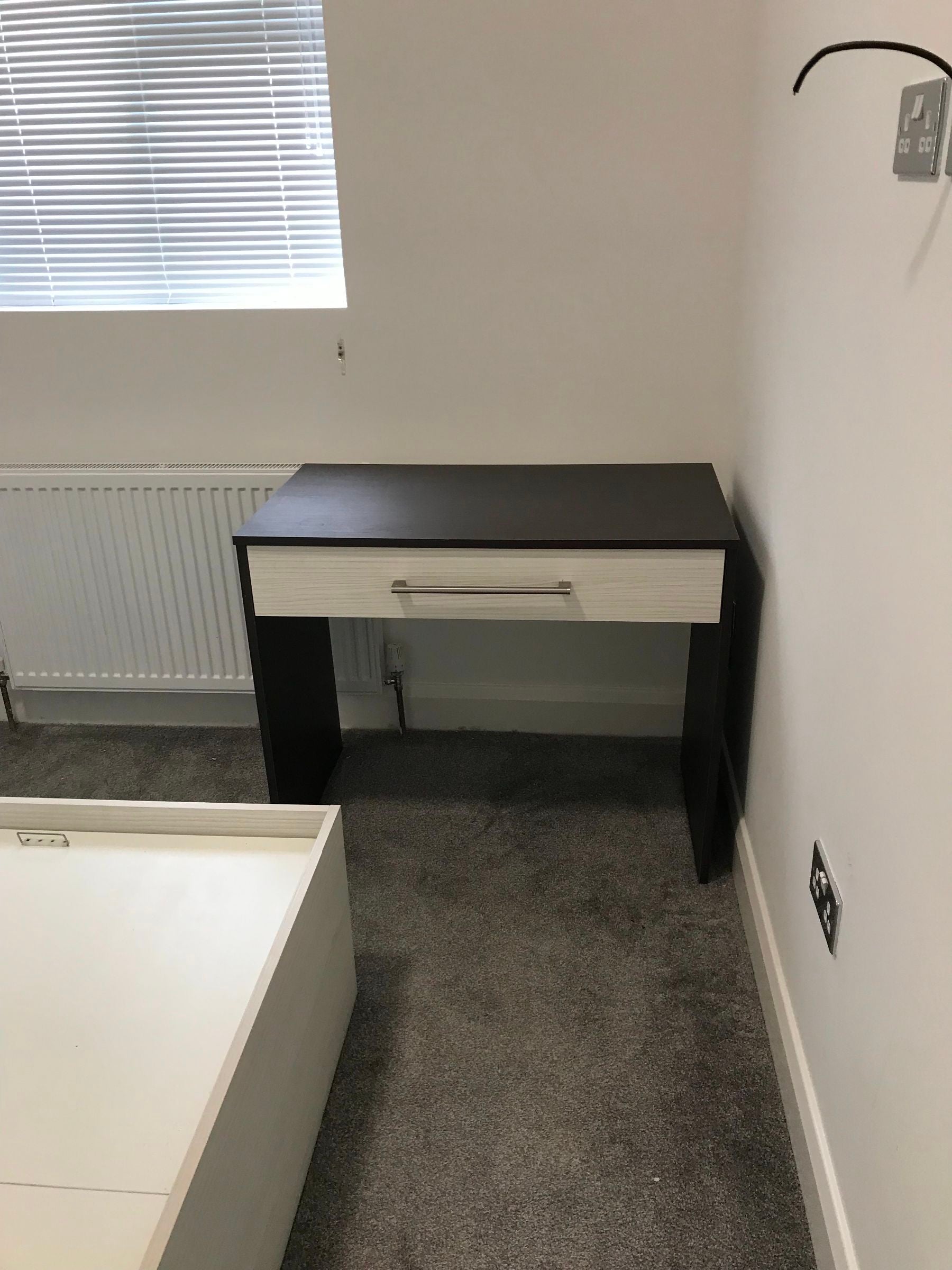 Flat Greenford Road in London