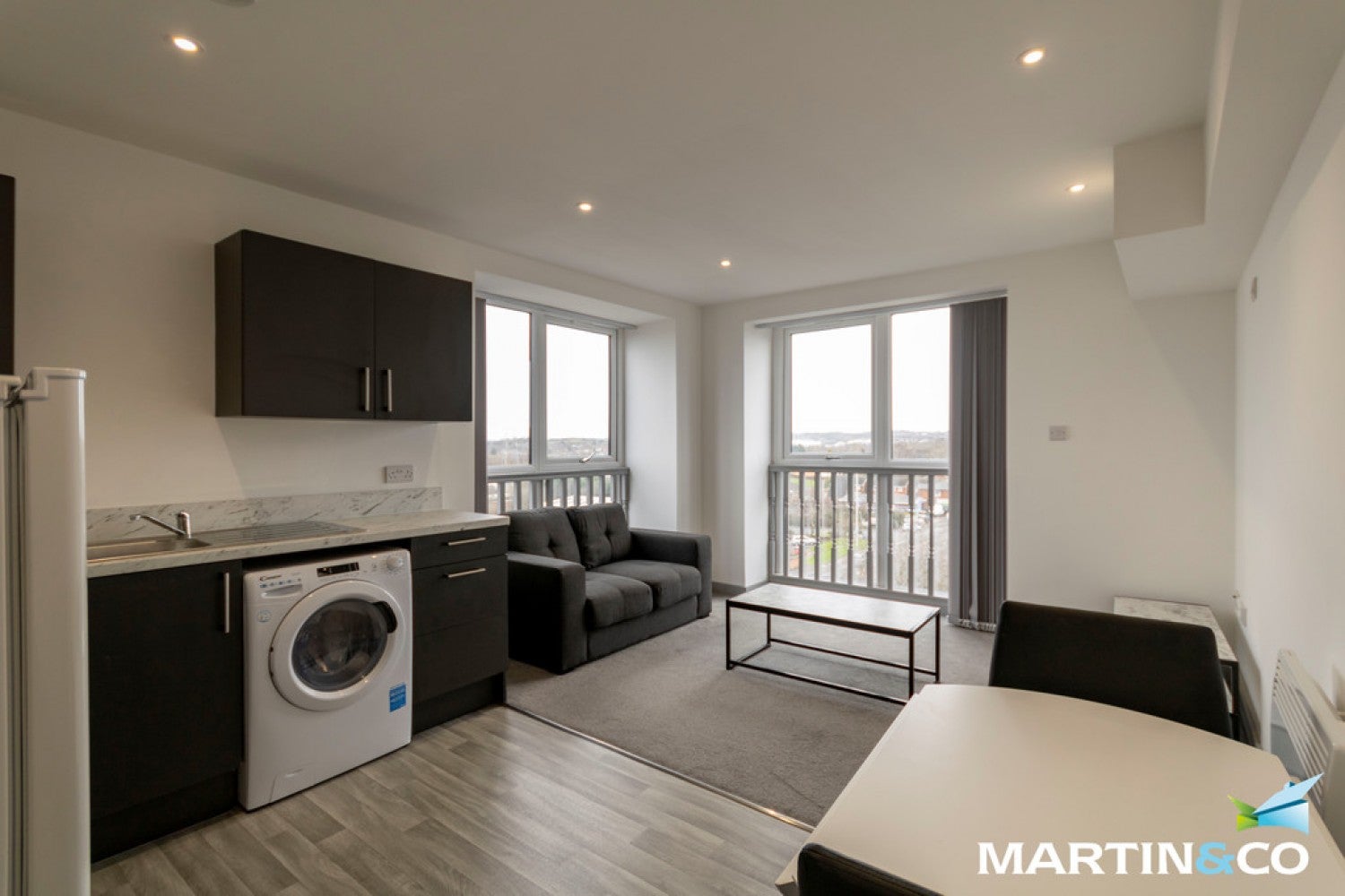Flat Dudley Road in Brierley Hill
