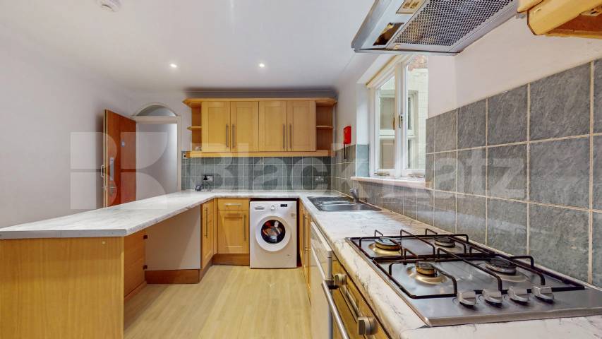 House Parkway in Greater London