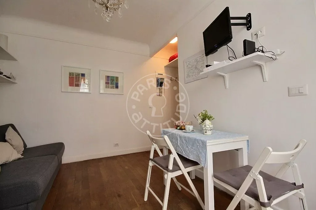 Appartement Rue des Tournelles à Paris