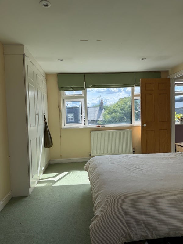 Room Cicada Road in Greater London
