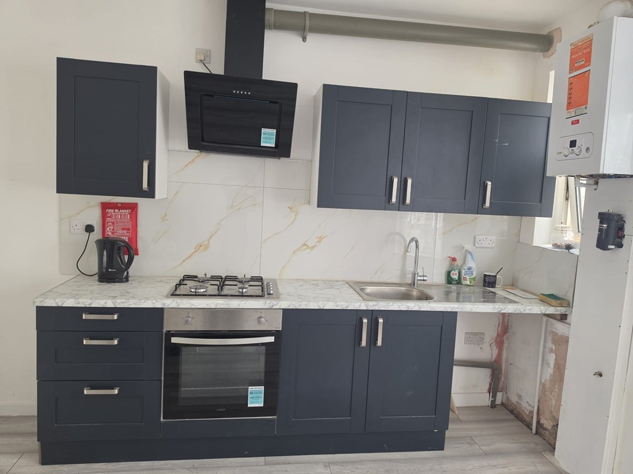 Flat Grosvenor Road in Greater London