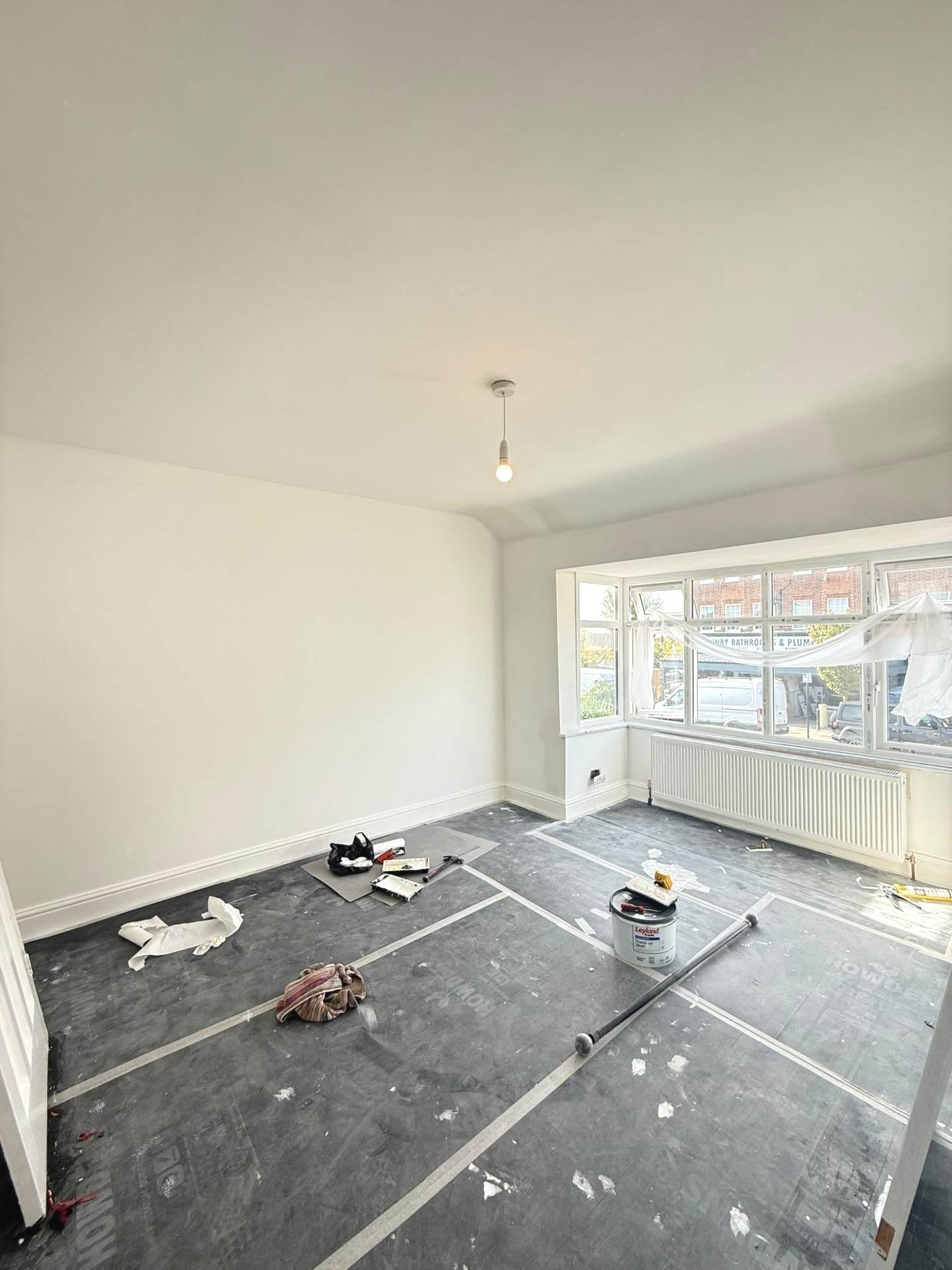 House Allenby Road in Greater London