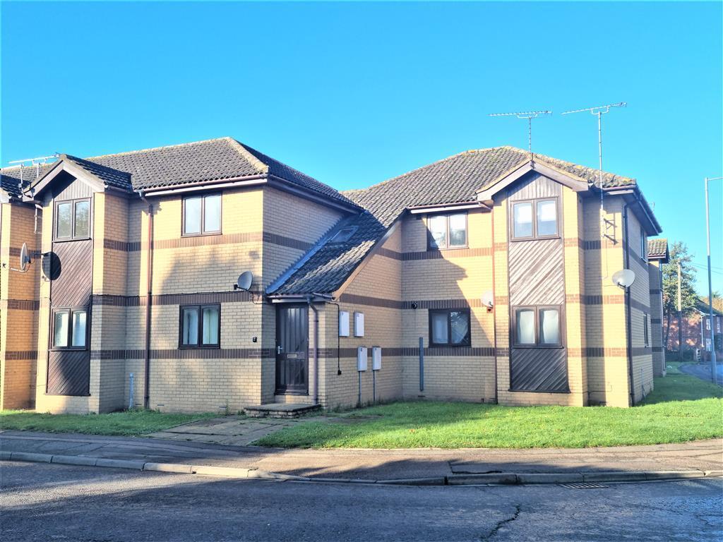 Flat Gordon Court in Fenland District