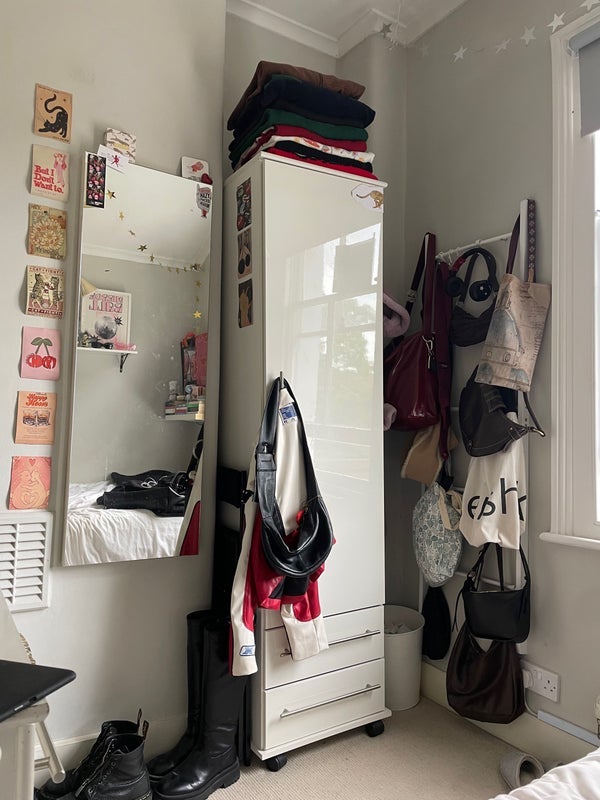 Room Hydethorpe Road in Greater London