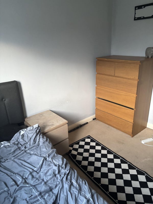 Room Mitchell Road in Poole