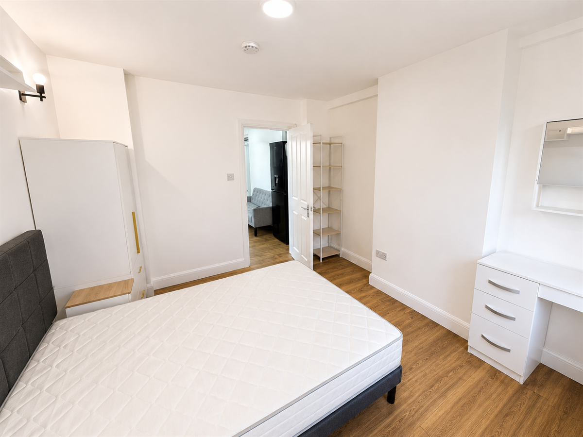 Flat Goldhurst Terrace in Greater London