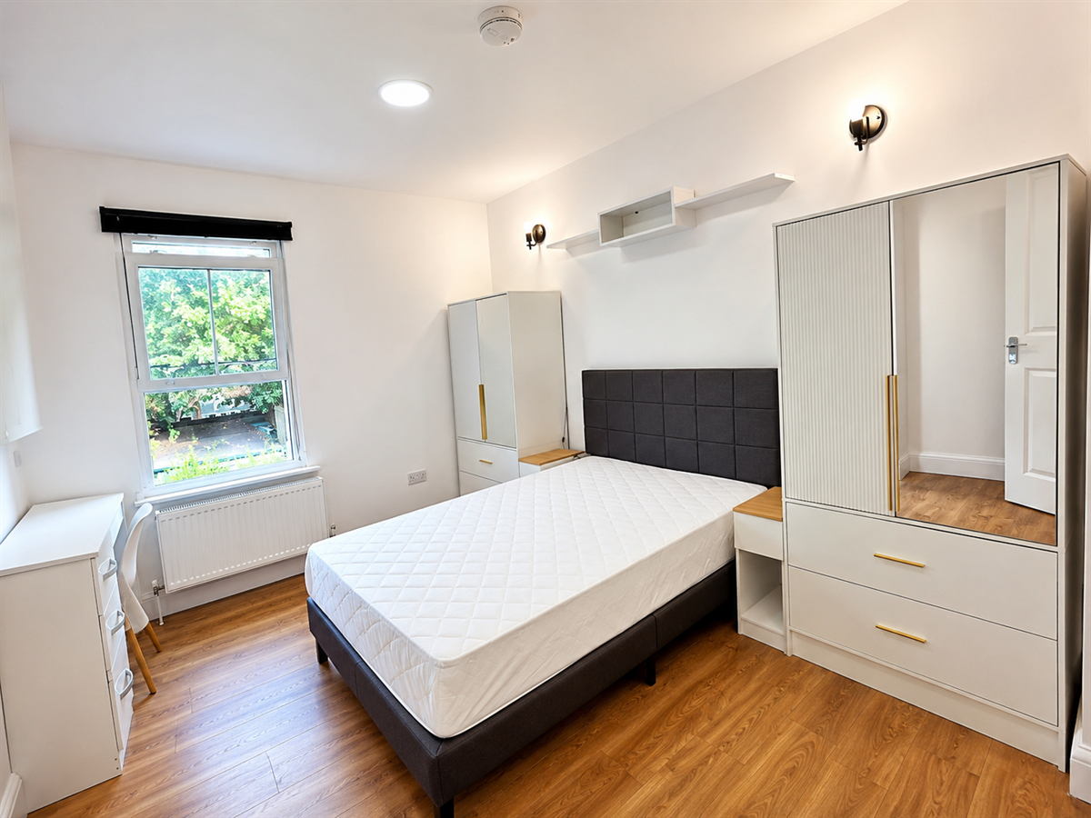 Flat Goldhurst Terrace in Greater London