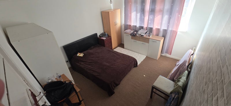 Room Darwell Close in Greater London