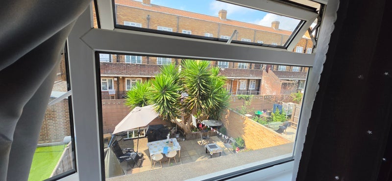 Room Darwell Close in Greater London