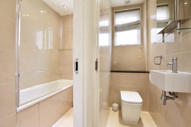 Flat Hyde Park Square in City of Westminster