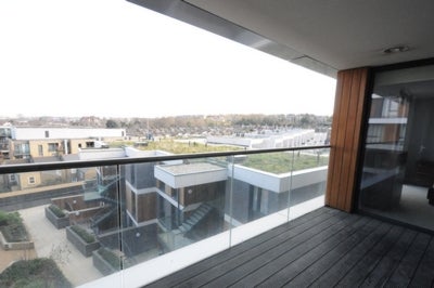 Flat Hazel Lane in Greater London