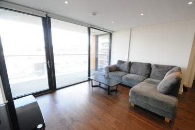 Flat Hazel Lane in Greater London