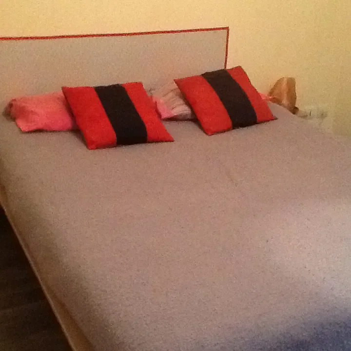 Room Chemin des Ronceaux in Montmirail