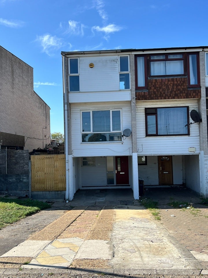 House Aluric Close in Chadwell St Mary