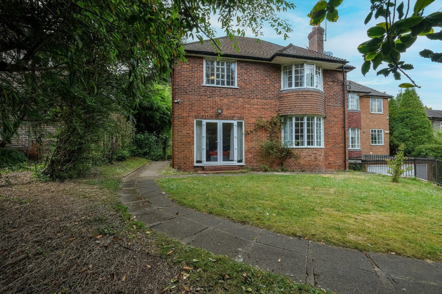 House Marlow Hill in High Wycombe