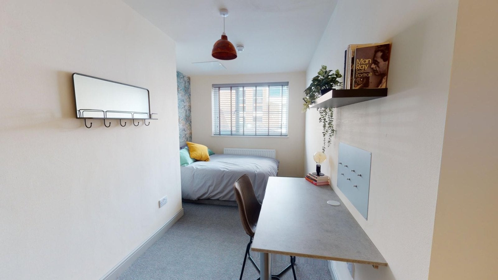 Room Harvey Street in Lincoln