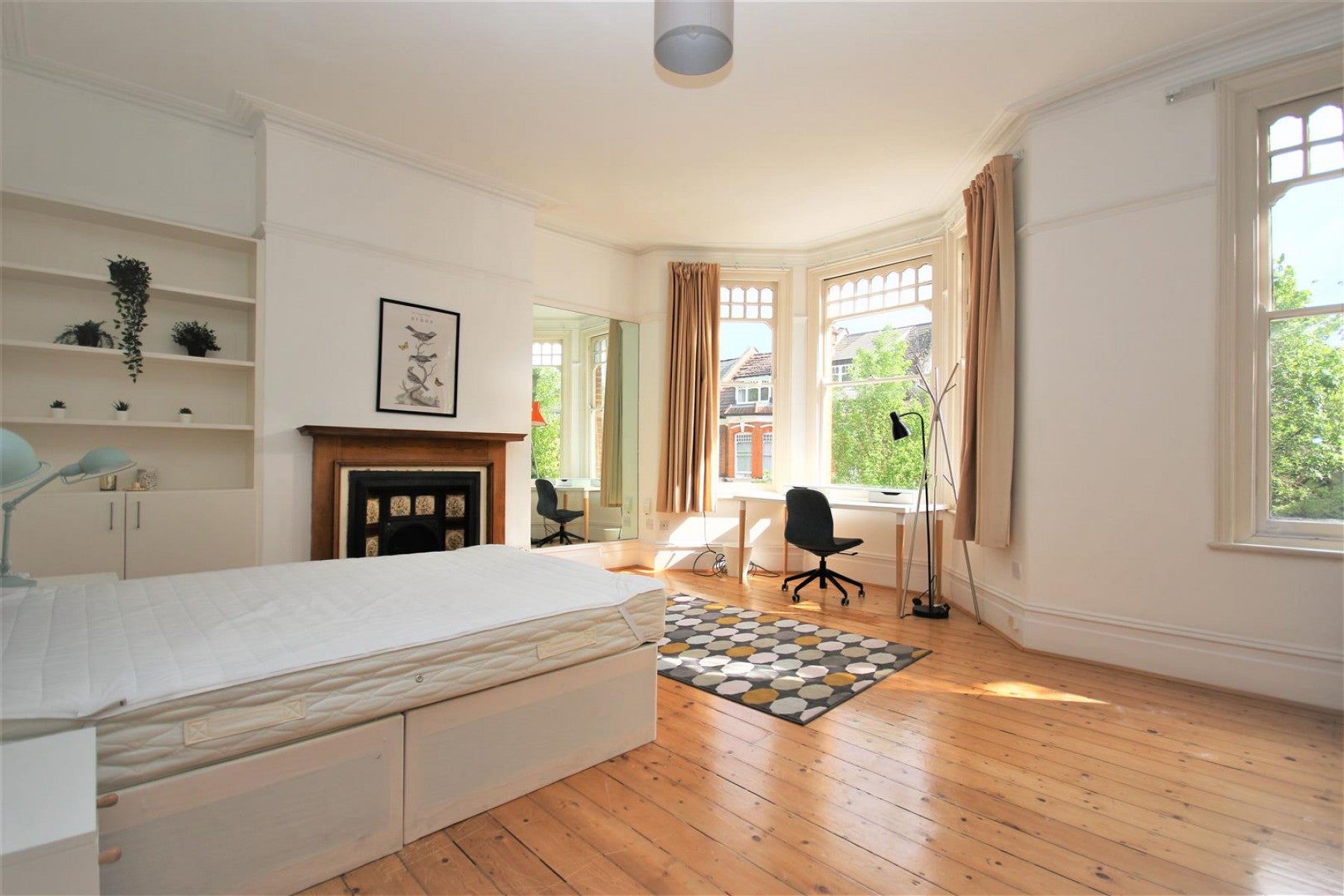 House Sotheby Road in Greater London