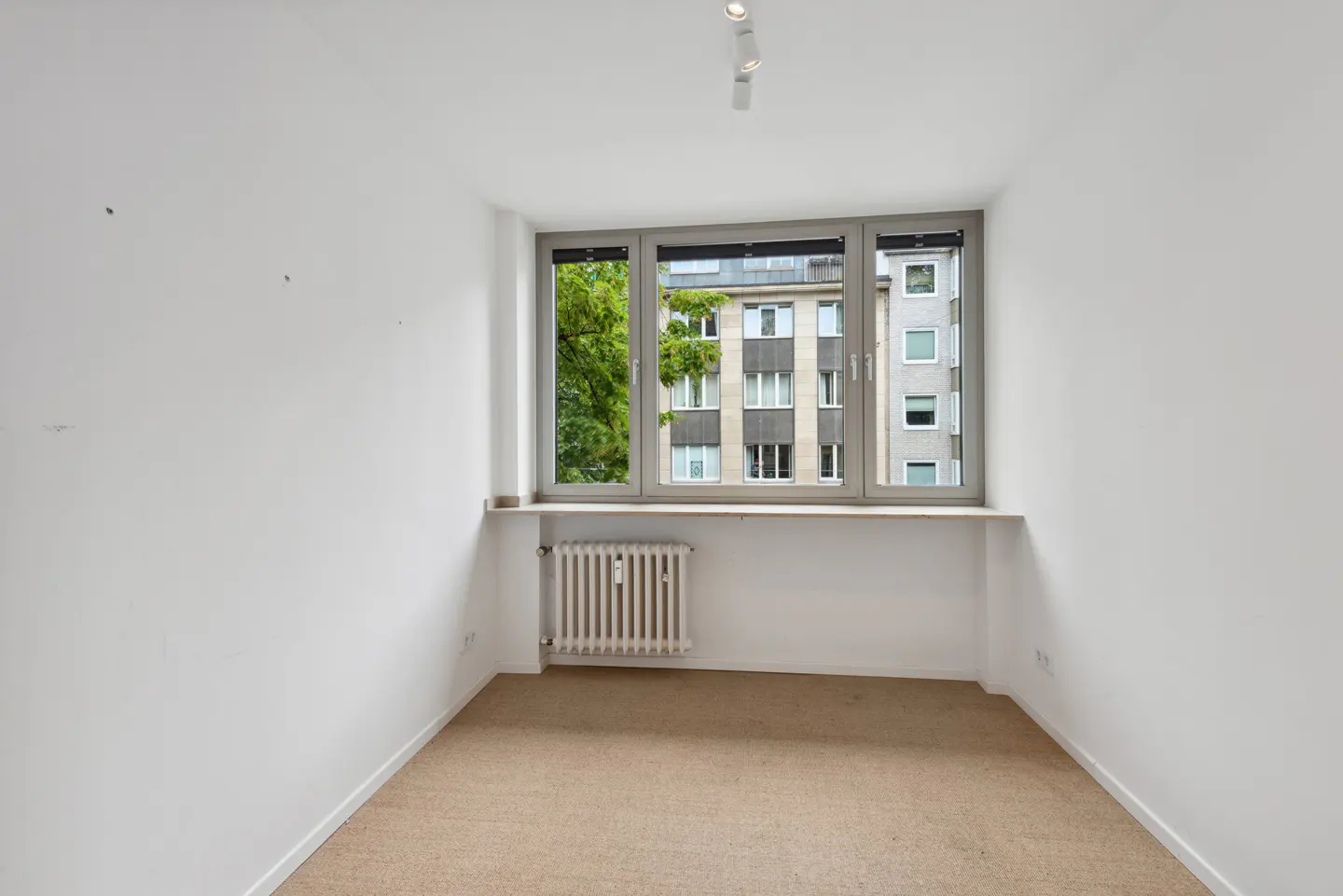 Wohnung Sternstraße in Düsseldorf