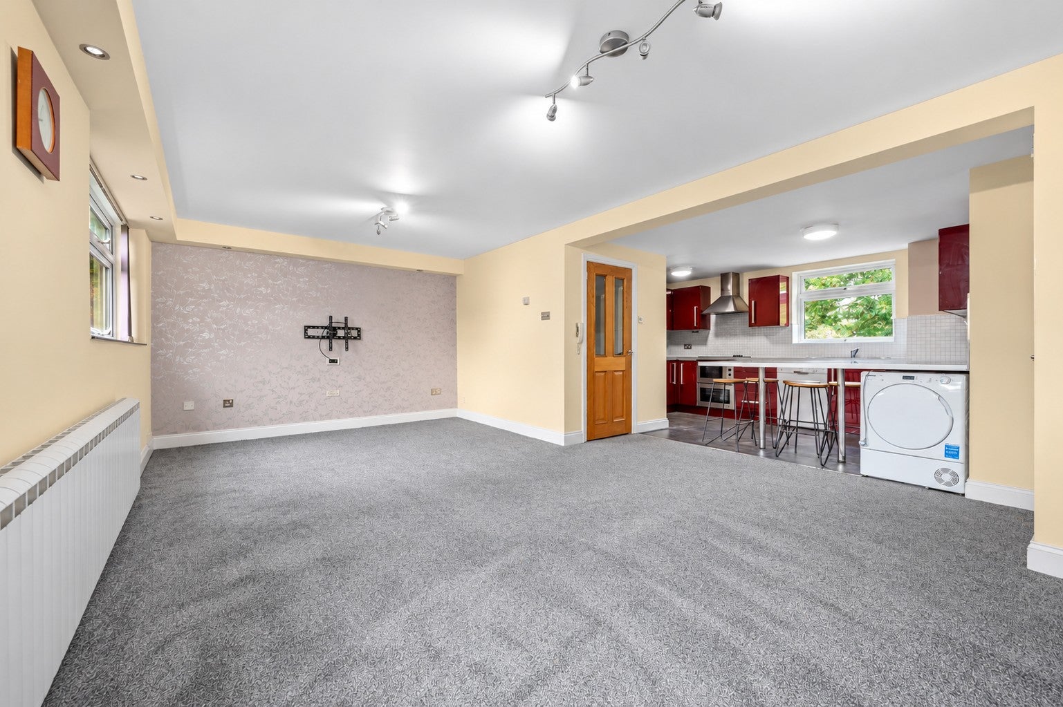 Flat Touchwood Hall Close in Metropolitan Borough of Solihull