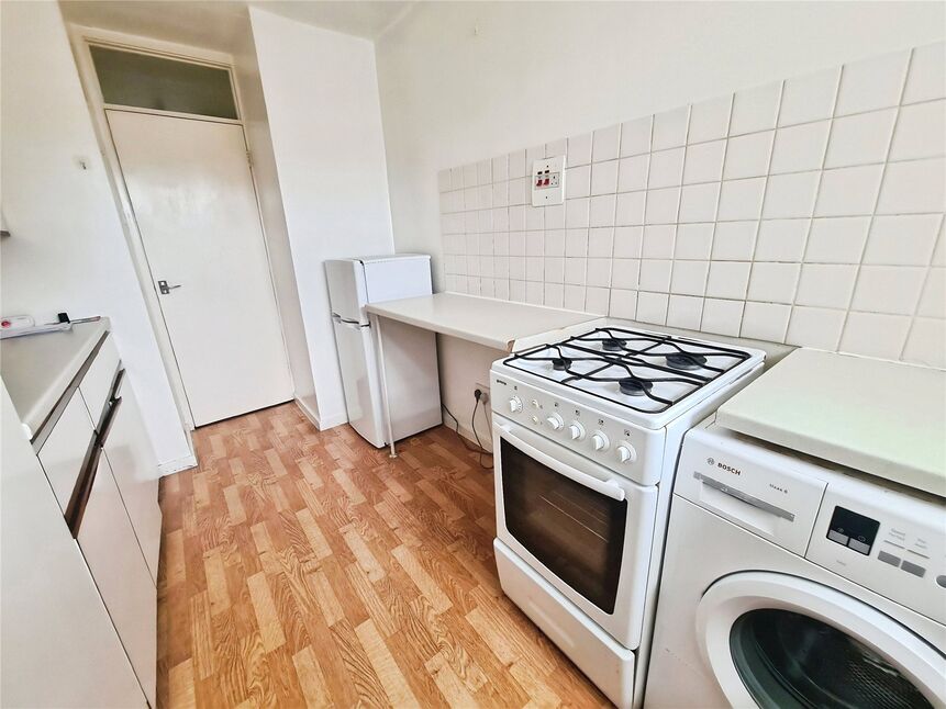 Flat Winn Road in Southampton