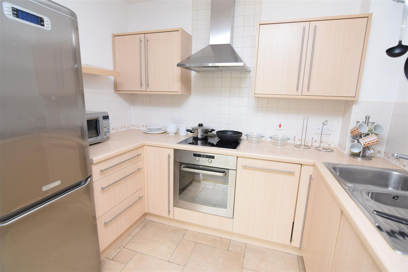 Flat Romani Close in Warwick