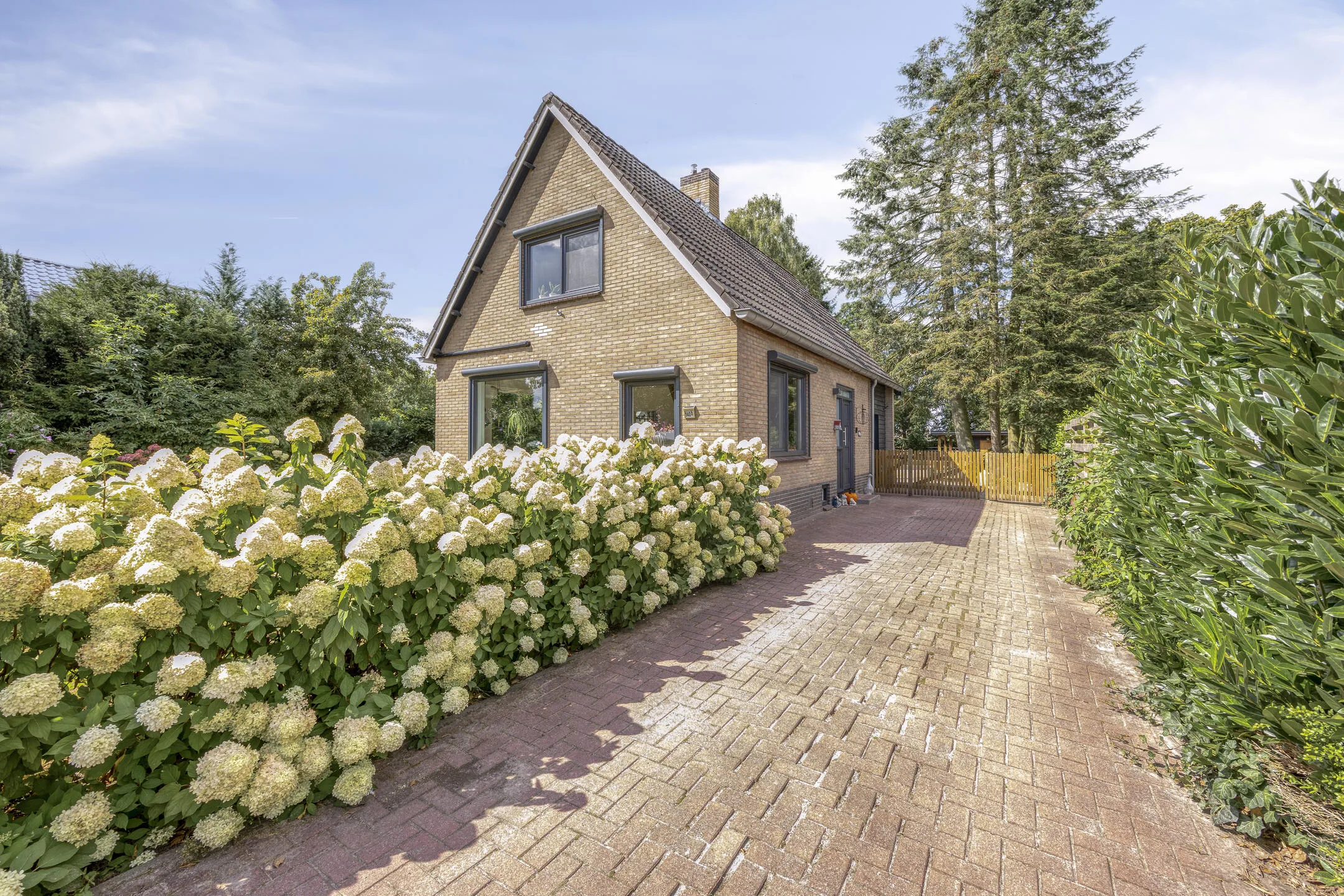 Huis Zuiderdiep 140 B in Valthermond
