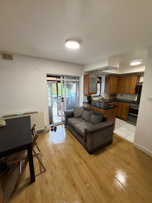 Room Swancote Road in Birmingham