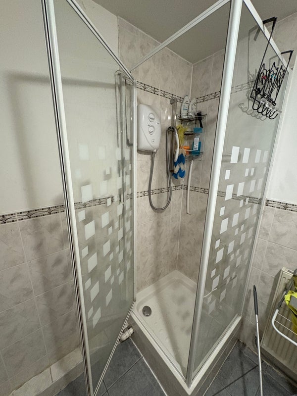 Room Swancote Road in Birmingham