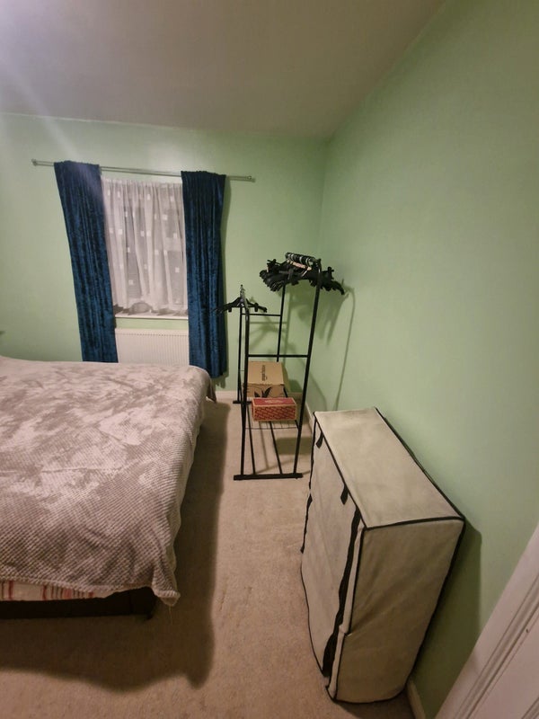 Room Swancote Road in Birmingham