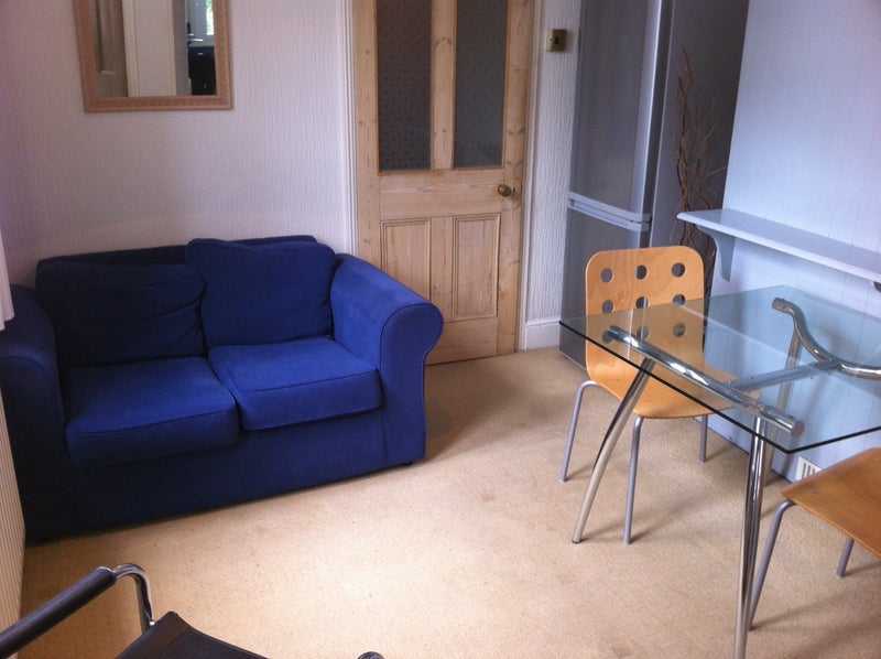 Room Fairlawn Road in Greater London