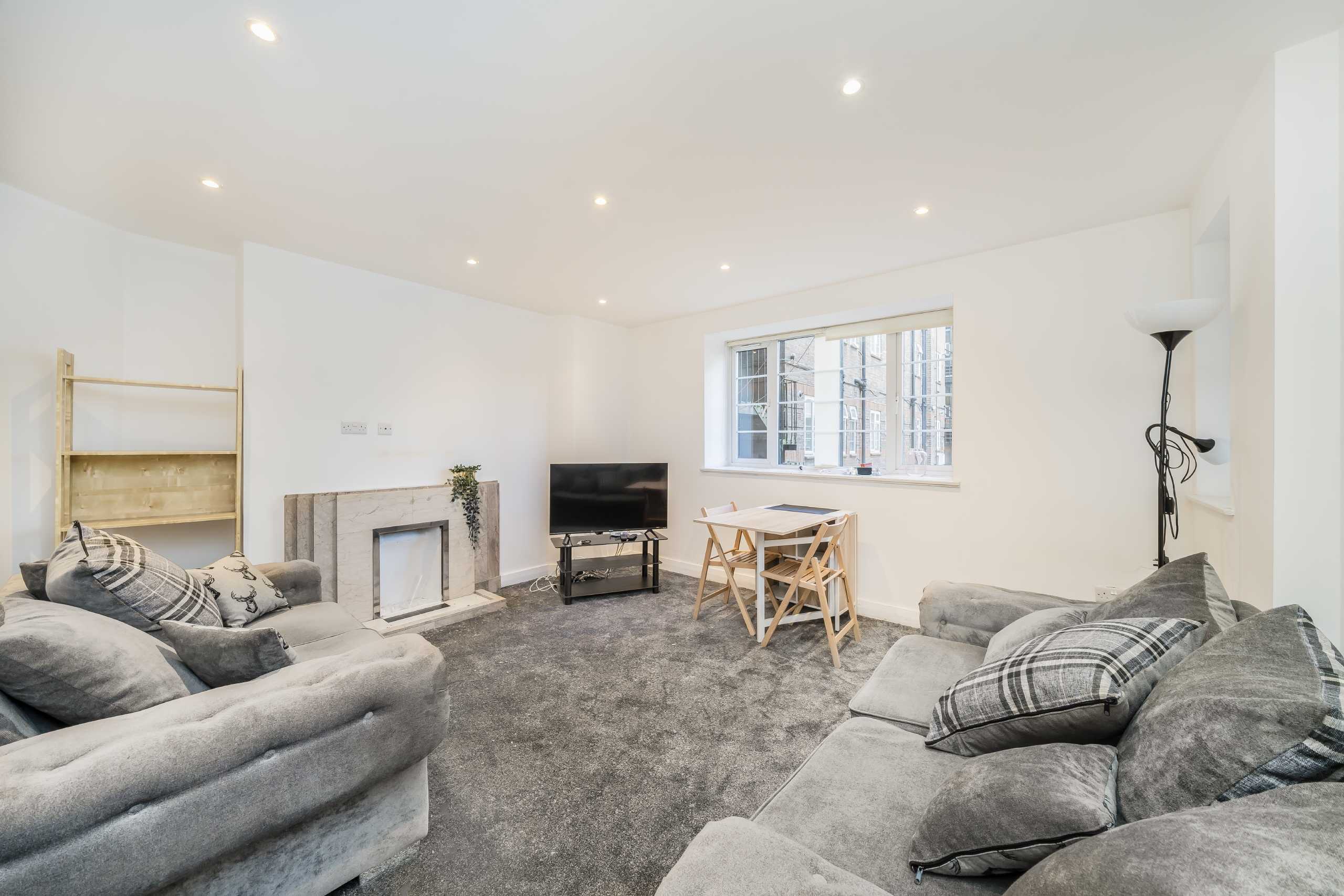 Flat Shoot-up Hill in Greater London