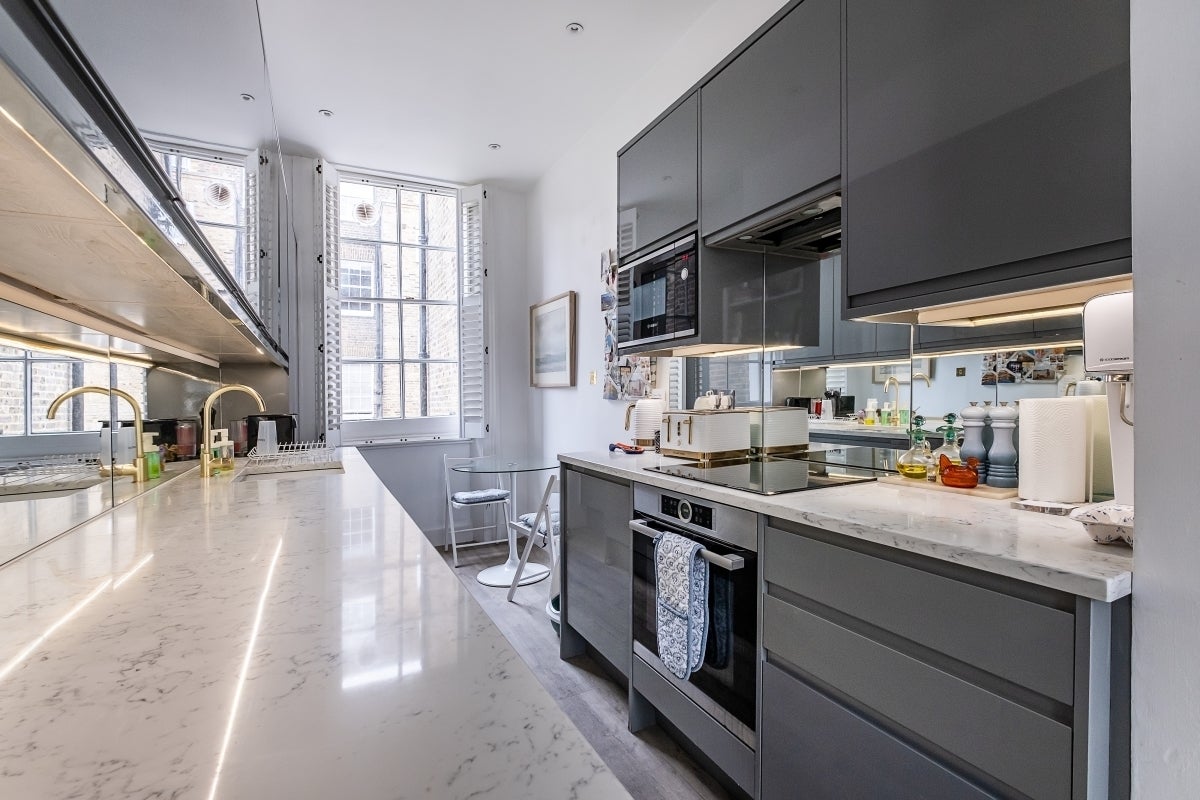 Flat Winchester Street in City of Westminster